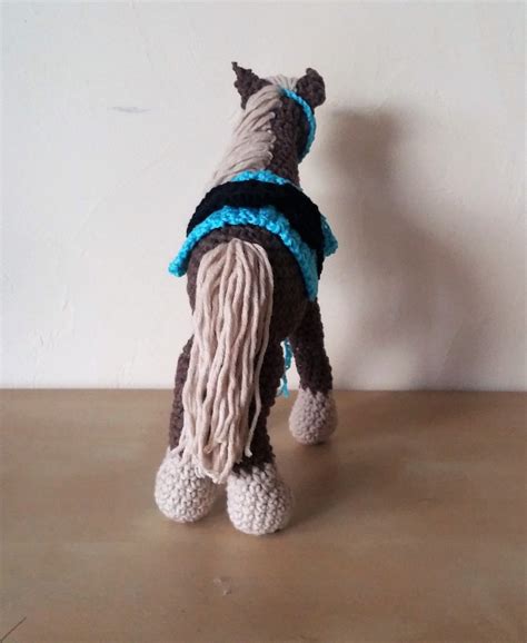 patron vetement faux cheval